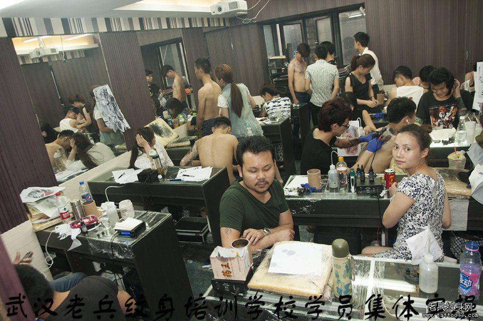 武汉专业老兵纹身培训学校纹身学员教学环境