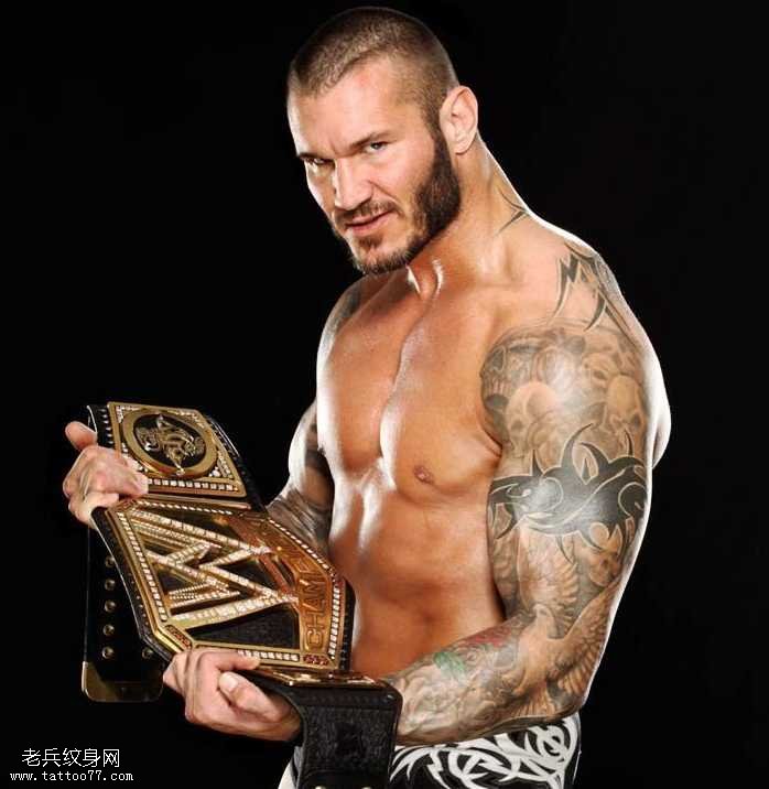 WWE世界重量级冠军纹身图案