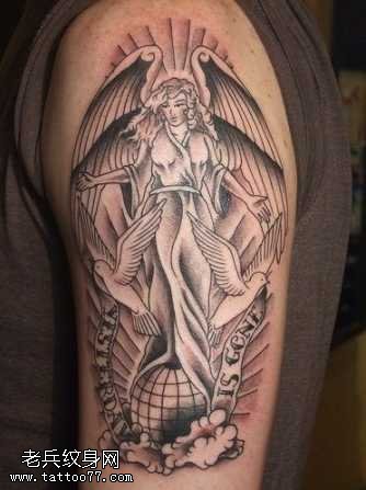 胳膊好看的天使纹身图案