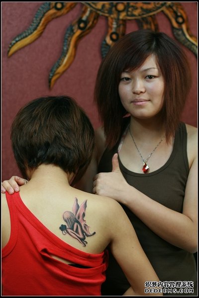学员在校期间肩胛黑灰天使tattoo作品