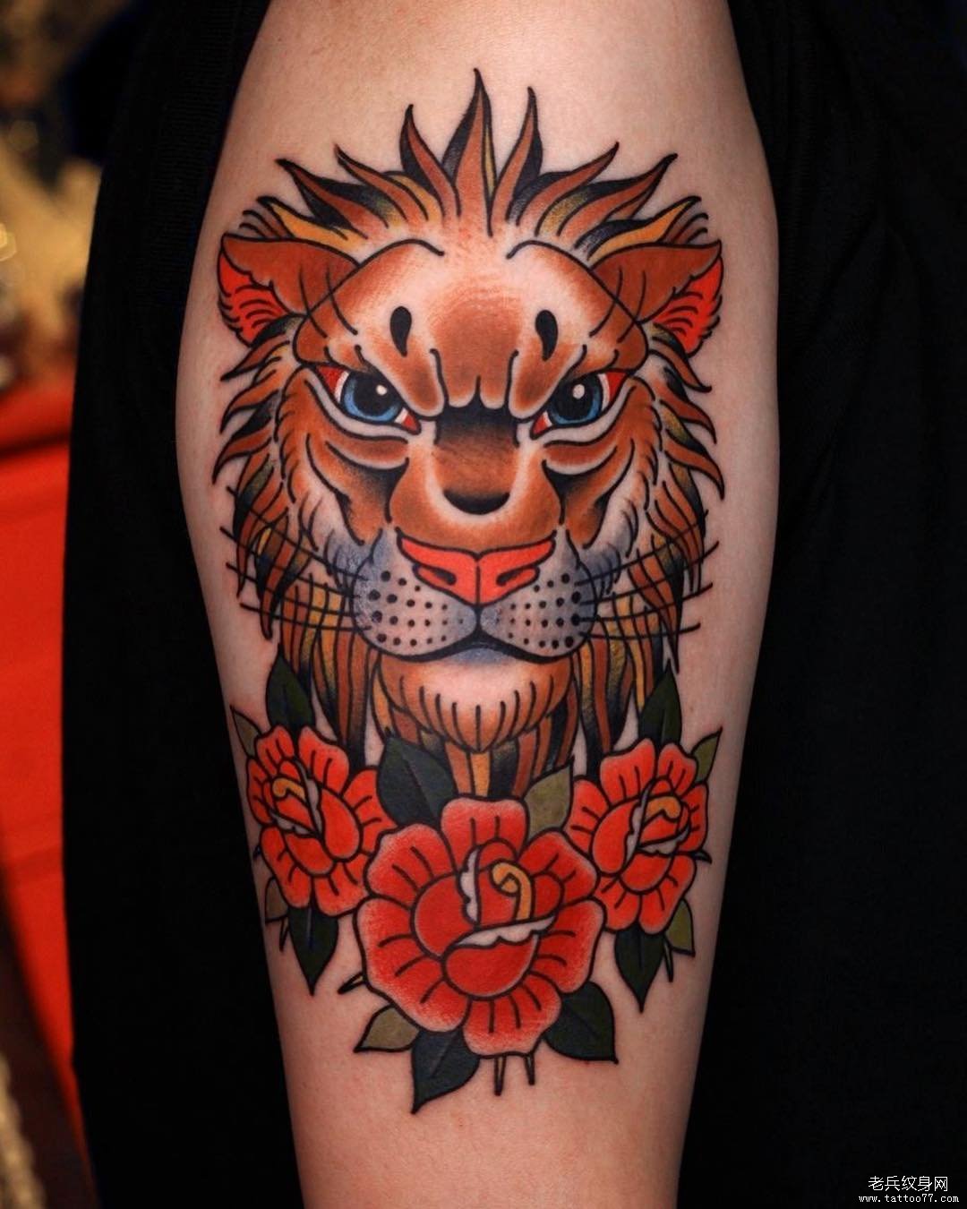 狮子花卉纹身