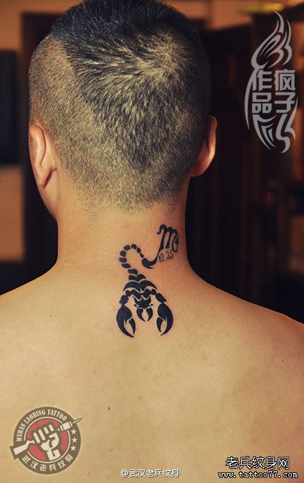 颈部图腾蝎子天蝎座纹身作品及意义_武汉纹身