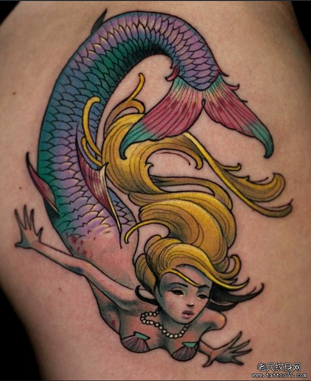 分享一款彩色的美人鱼纹身图案