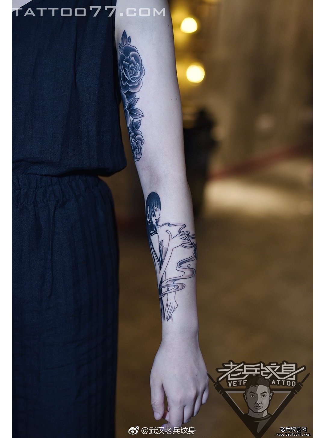 手臂女郎玫瑰纹身图案作品