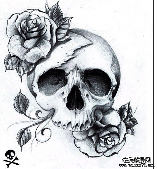 武汉最专业的纹身店为你推荐一款时尚潮流的骷髅玫瑰花纹身图案