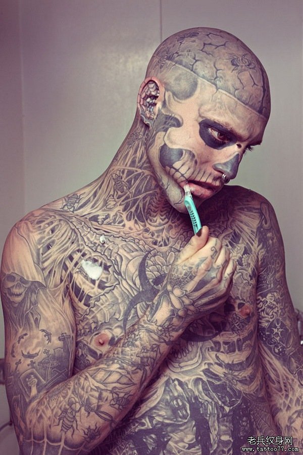 rickgenestzombieboy02 僵尸男孩 Rick Genest 生活写真