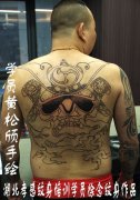湖北孝感纹身培训学员徐念打造的满背纹身实操作品