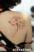 武汉纹身店推荐一款莲花纹身图案