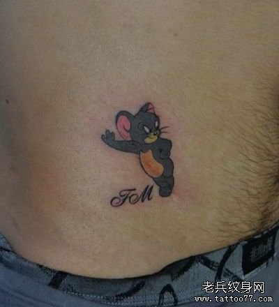 腰部卡通tattoo图案由武汉纹身店推荐