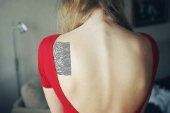 小清新背部个性图腾纹身图案