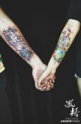 武汉纹身店推荐一款情侣指南针纹身图案