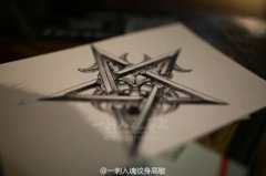 武汉最好的纹身馆推荐一款个性五角星纹身手稿图案