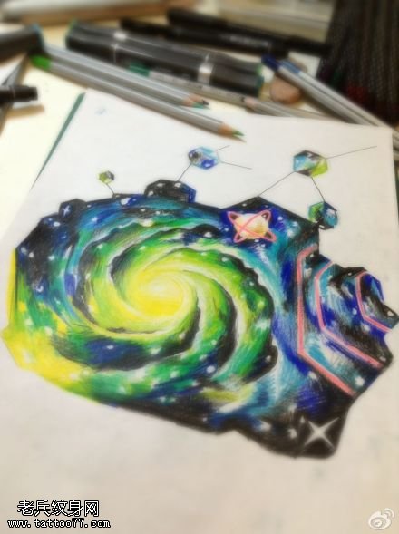 武汉纹身店推荐一款彩色星空纹身手稿图案
