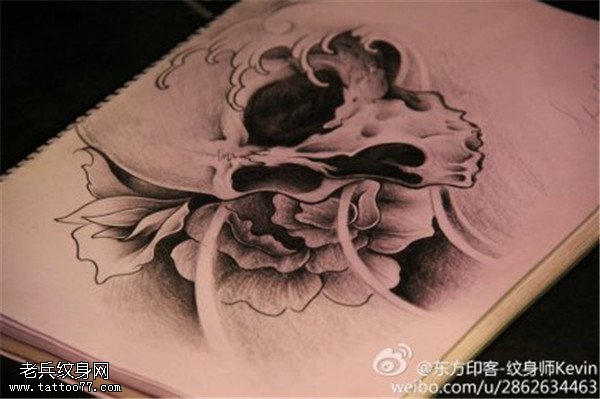 黑灰欧美骷髅玫瑰花纹身手稿图案