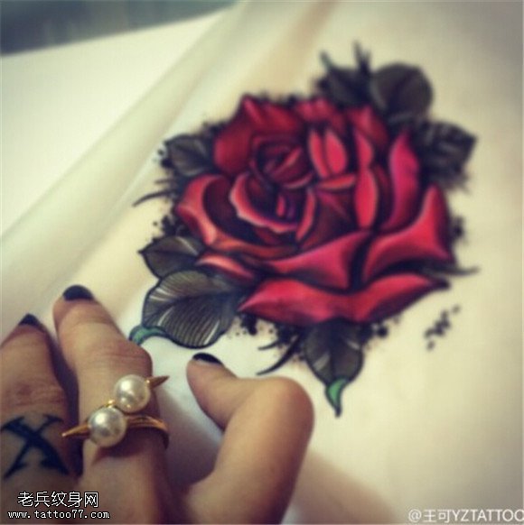 个性玫瑰花纹身手稿图案