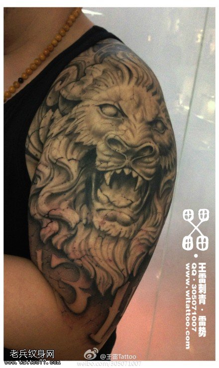 黑色帅气狮子纹身图案