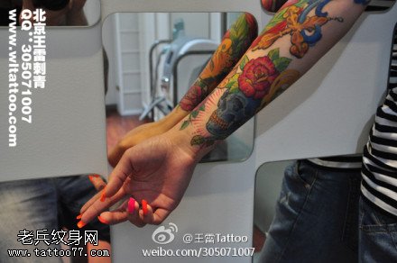 漂亮帅气花臂纹身图案