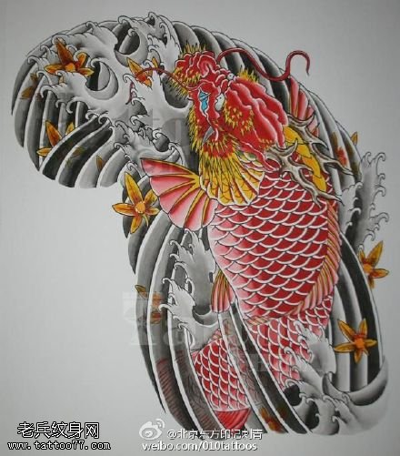 中国传统风龙鱼手稿纹身图案