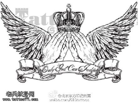 手稿皇冠翅膀纹身图案