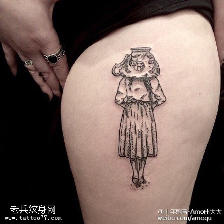 经典点刺的美女背影纹身图案