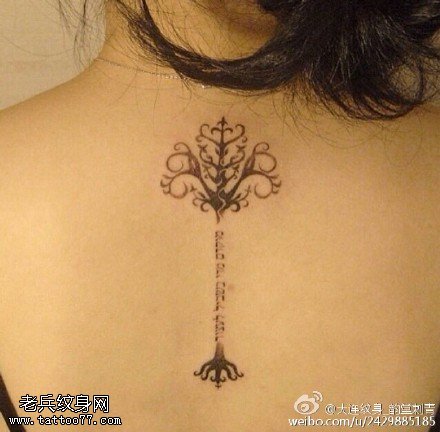经典小树藏文纹身图案