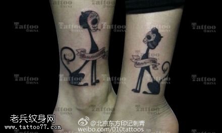 小腿上的小猴子纹身图案