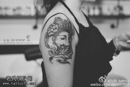 肩膀经典象神纹身图案