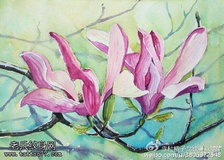 清新纯洁的花卉纹身图案