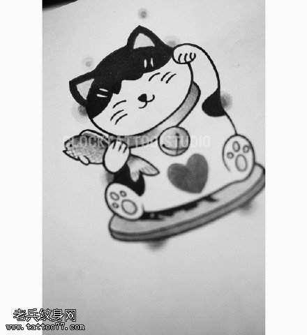 爱吃鱼的小猫纹身图案
