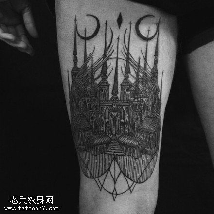 大腿上的城堡纹身图案