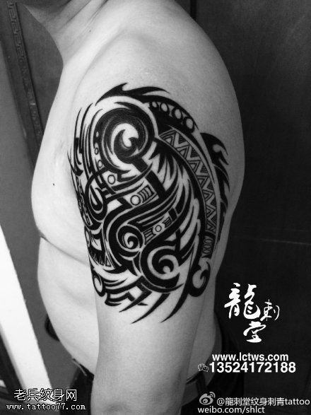 肩部经典图腾纹身图案