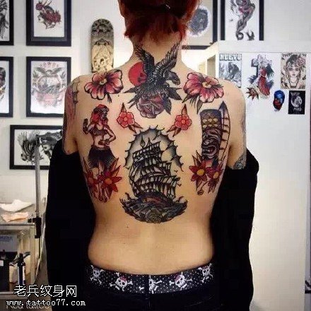 背部花卉老鹰帆船纹身图案