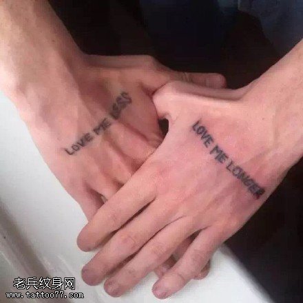 手面上的英文字体纹身图案