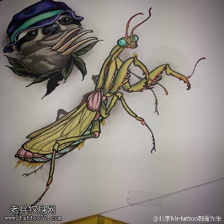 手稿小狗蚂蚱纹身图案