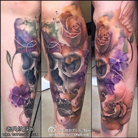 小腿水彩骷髅玫瑰纹身图案