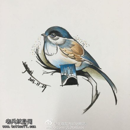手绘的鸟儿纹身图案