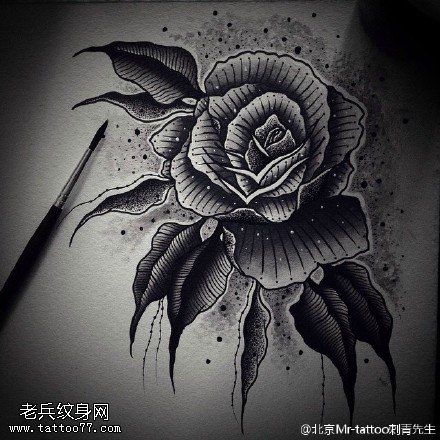 手稿的玫瑰纹身图案