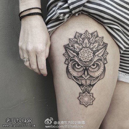 大腿上的梵花猫头鹰纹身图案