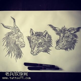 手稿的动物纹身图案