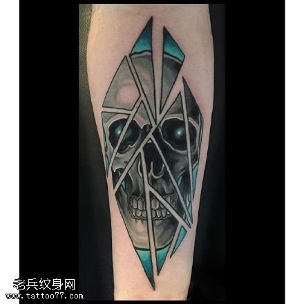 胳膊上拼图骷髅纹身图案