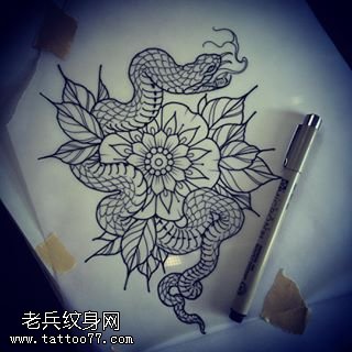手稿经典蛇梵花纹身图案