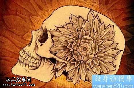 欧美骷髅头花纹身图案