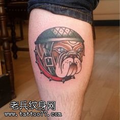 小腿的狗战士纹身图案
