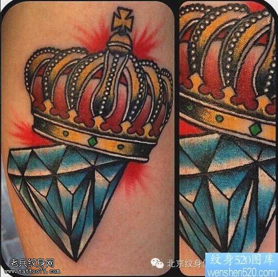 彩色钻石皇冠纹身图案
