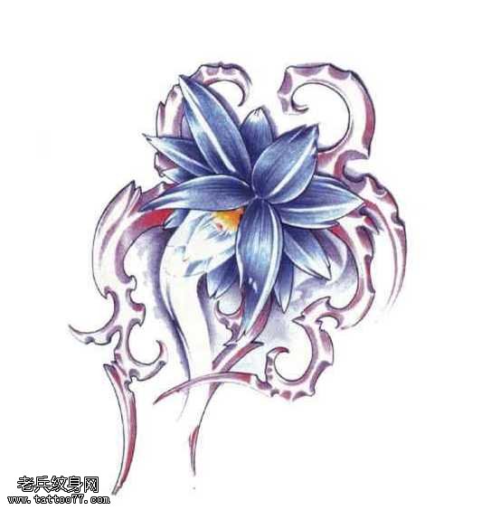 手稿紫花朵纹身图案