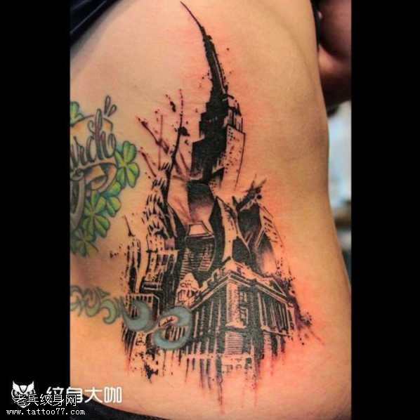 腰部房子纹身图案