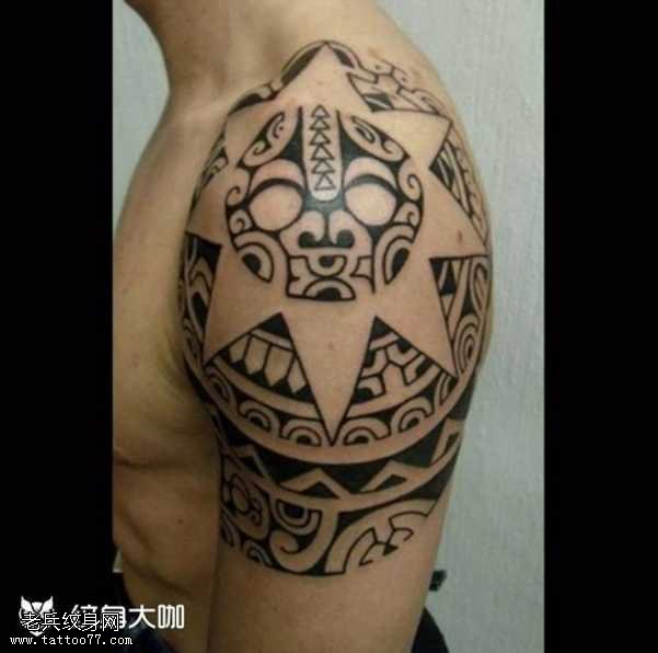 胳膊太阳花图腾纹身图案