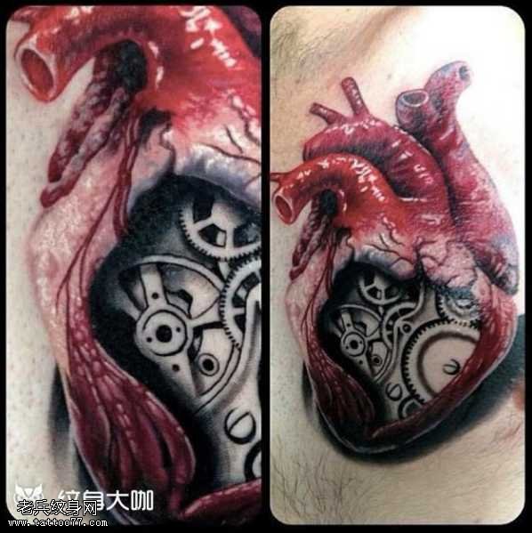 腰部机器心脏纹身图案