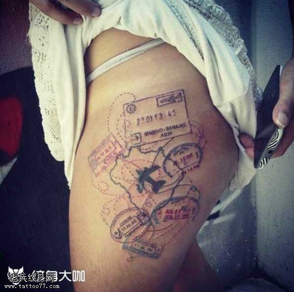 腿部小飞机纹身图案