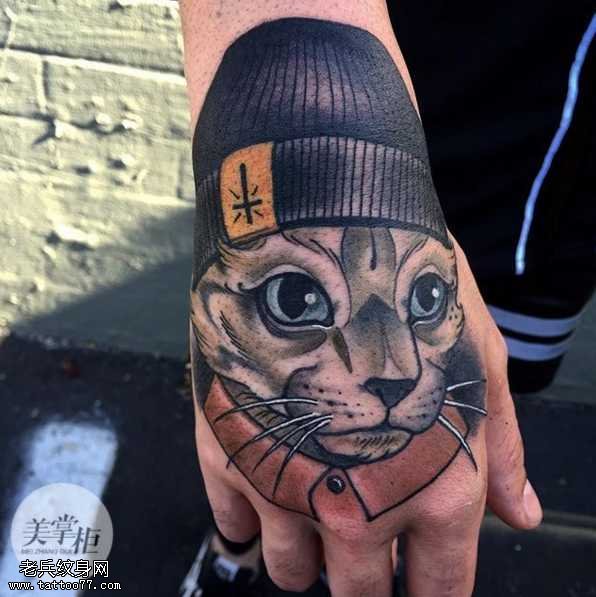 手部猫咪纹身图案